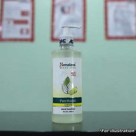 Oyo Lck1233 Rivaaj Palace Lucknow Eksteriør bilde