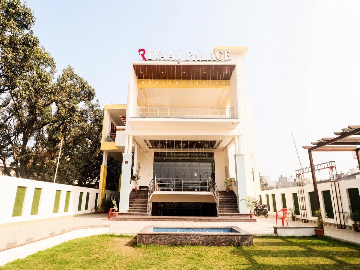 Oyo Lck1233 Rivaaj Palace Lucknow Eksteriør bilde